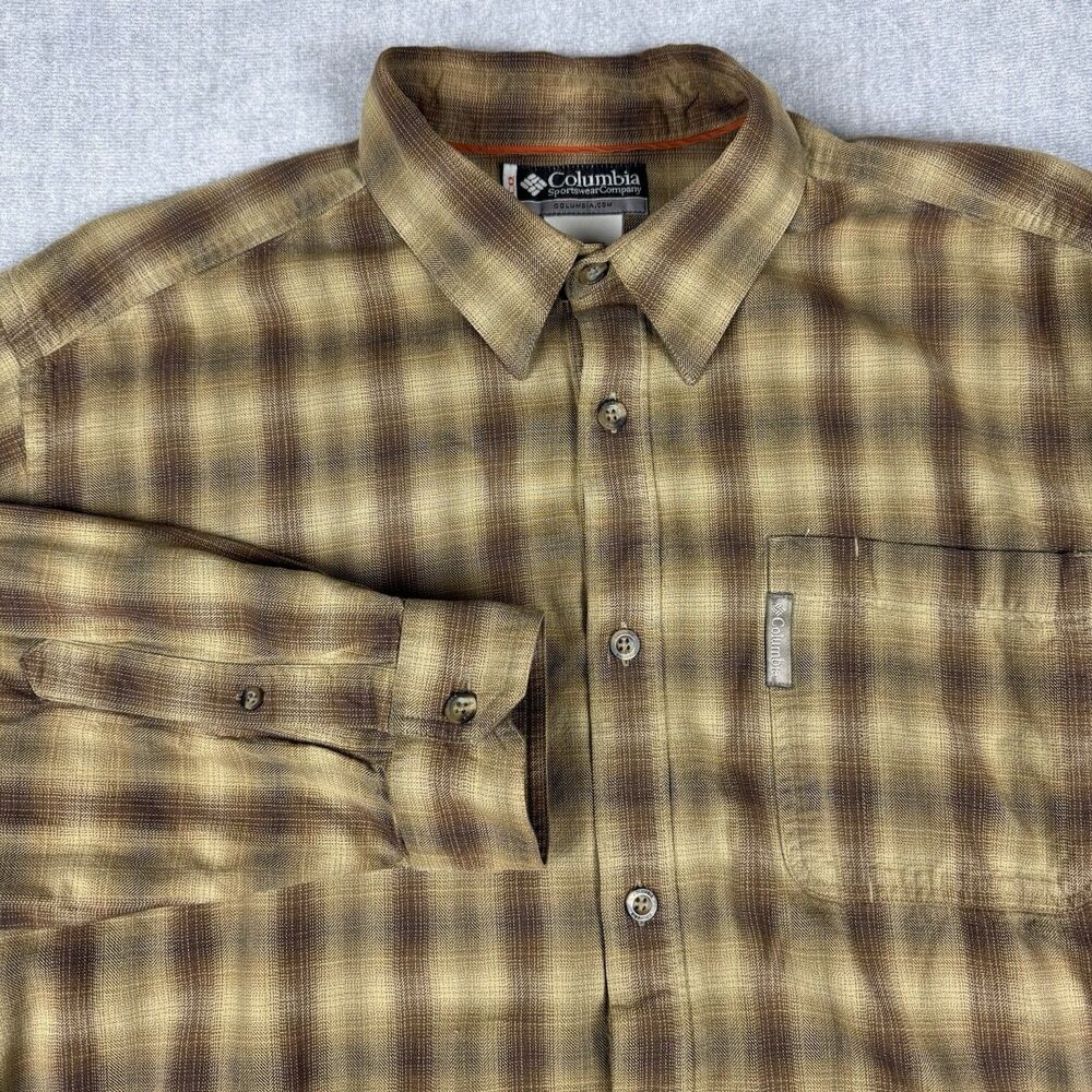 Columbia Shirt XCO Men’s Large Tan Plaid Button Down Long Sleeve Pocket Vintage